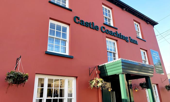 The front door of the Castle Coaching Inn